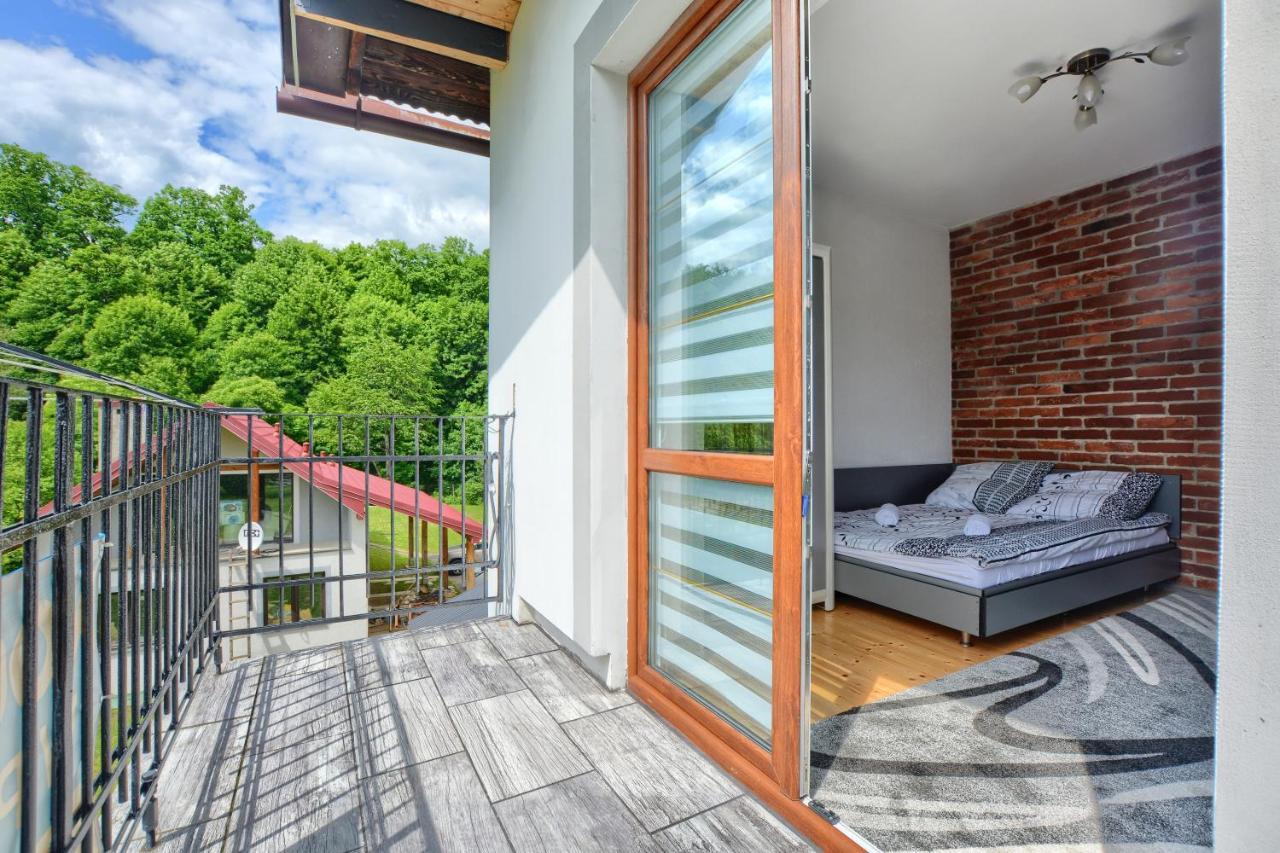 Ceglany Apartament Ustrzyki Dolne Kültér fotó
