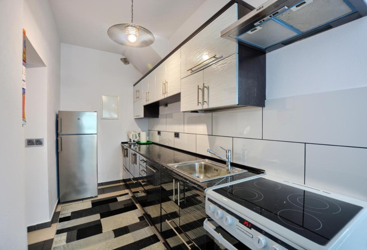 Ceglany Apartament Ustrzyki Dolne Kültér fotó